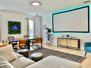 Huge 6BR House - Private Pool Retreat near Disney